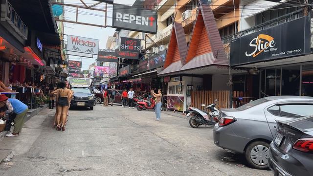 Soi 6, Pattaya, Thailand