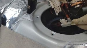 Mercedes W211 не работает датчик топлива Меняем насос.фильтр  W211 FUEL PUMP REMOVAL AND REPLACEMEN