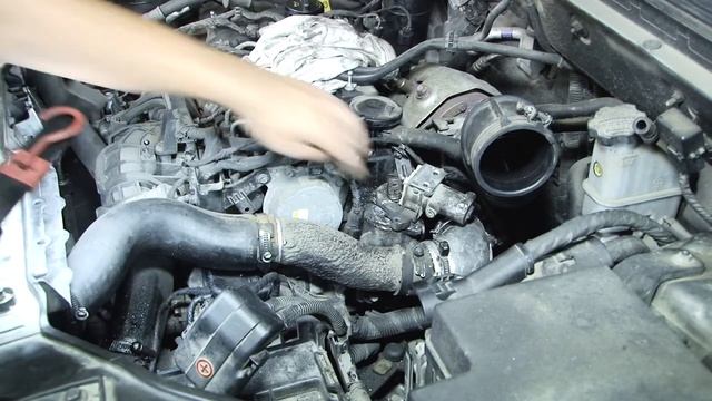 KIA Sorento (XM), HYUNDAI 2.0CRDI ZAWÓR EGR 2010r Demontaż, Remove EGR KIA Sorento 2.0 CRDI