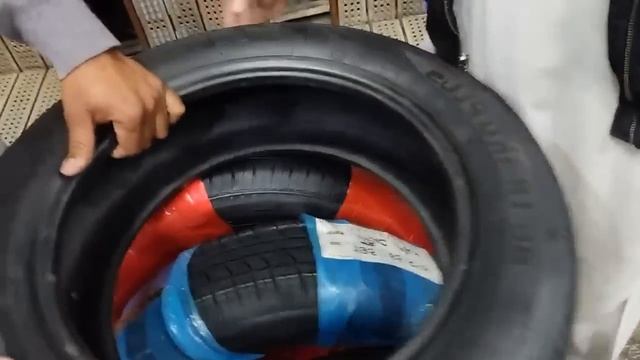 Esy tyres khareednay se bachen | how to find non original tyres| tyres ki edi info Jo kahen na mily смотреть онлайн