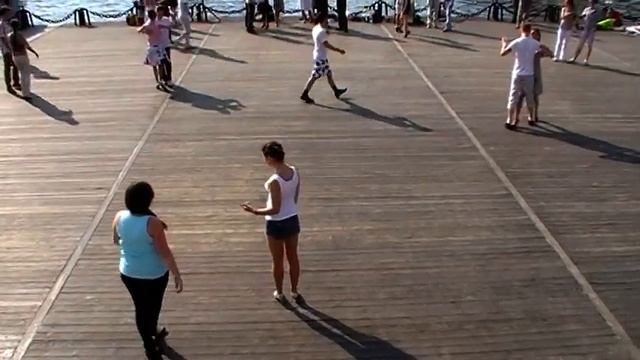 Танцы на набережной Москвы реки 2 смотреть онлайн