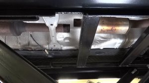 Fixing the Exhaust on the MK5 Volkswagen Jetta!  - DIY Repair!