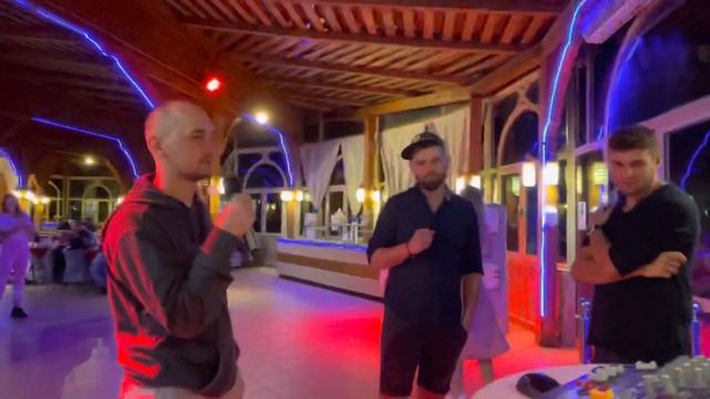 Караоке ужин в отеле Дрим Лагун Аквапарк Ресорт/Dream Lagoon Aqua Park & Resort 5*. смотреть онлайн