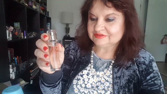 ПОКУПКИ И ПОДАРКИ ОТ YVES ROCHER, ЗАПАХИ И КОВИДЛО, НОЯБРьСКИЙ ДЕНЕК,ОСЕННИЕ КРАСКИ. смотреть онлайн