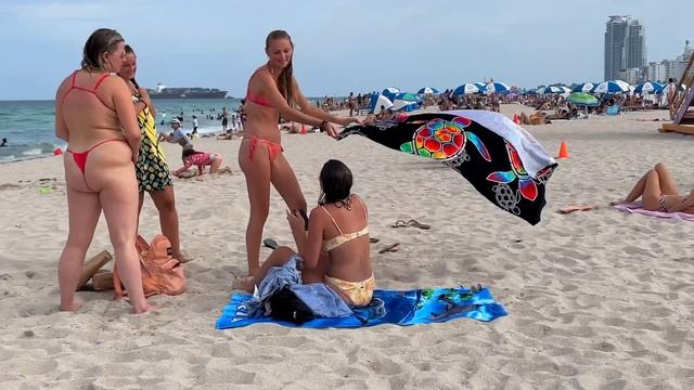 BEACH Walk in MIAMI beach Florida 2021 USA 4k video смотреть онлайн