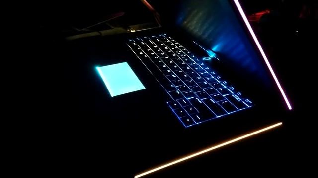 New ALIENWARE 15 R4 RGB light смотреть онлайн