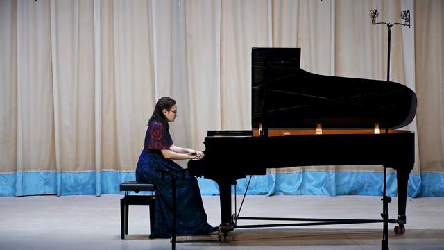 Кусова Елизавета Людвиг ван Бетховен Соната №25 1 часть смотреть онлайн