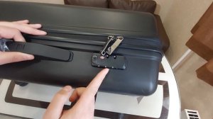 Чемодан  Xiaomi 42.92.CN,65л ,размер М, Распаковка.