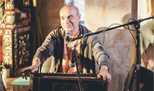 Ади Раса прабху | Adi Rasa prabhu | Kirtan Vladivostok 2022