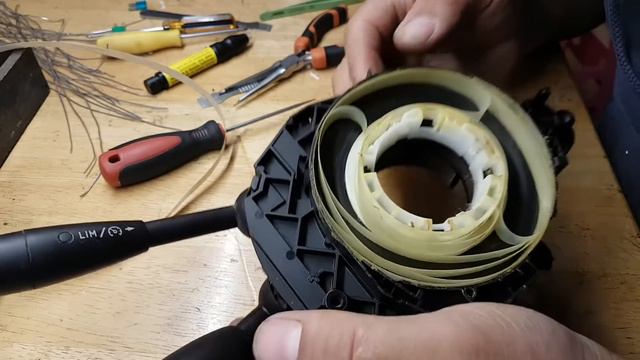 Mercedes Citan W415 Airbag and ESC lights ON. Fault finding and repair. смотреть онлайн
