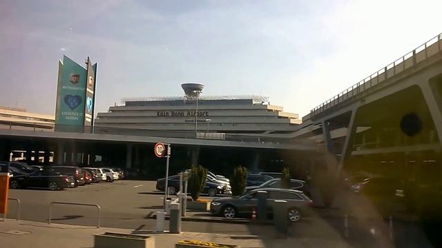 Flughafen Koln Bonn / Международный аэропорт Кёльн Бонн Германия смотреть онлайн