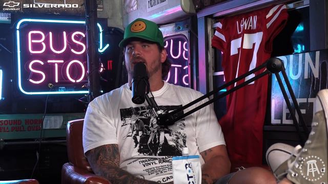 Chris Long Says Aaron Donald Is The Greatest Defensive Lineman Of All Time | Bussin' With The Boys смотреть онлайн