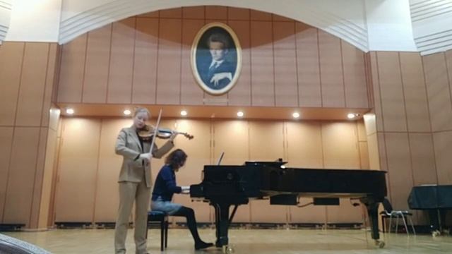 Барток. Концер для скрипки номер 2. 1 часть смотреть онлайн
