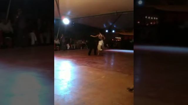 Esibizione 3 Milonga del Rio 29 giu 2011.MOV смотреть онлайн