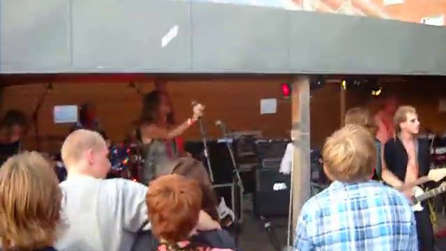 das Ramstein Jam du hast egmont festival.AVI смотреть онлайн