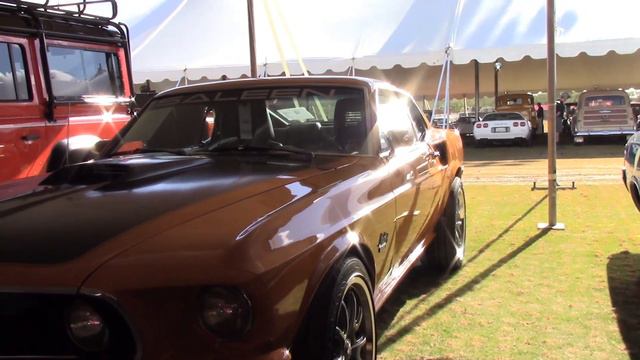 1969 Mustang Sportsroof meets 2005 Saleen Mustang 1969 Saleen Fastback смотреть онлайн