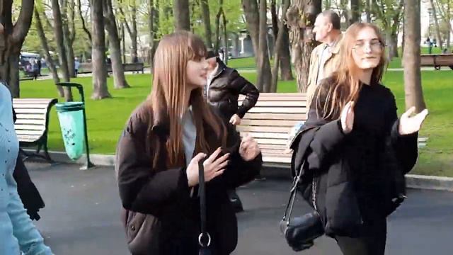 САД ШЕВЧЕНКО, КАЧАЕТСЯ ВАГОН... смотреть онлайн