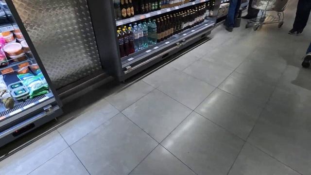 Какие овощи и фрукты продают сегодня в Киеве в АТБ? Обзор цен смотреть онлайн