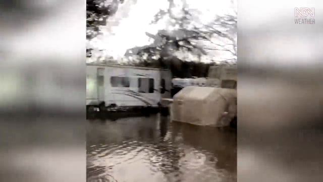 Mass evacuation in Canada! Floods in Merritt, British Columbia смотреть онлайн