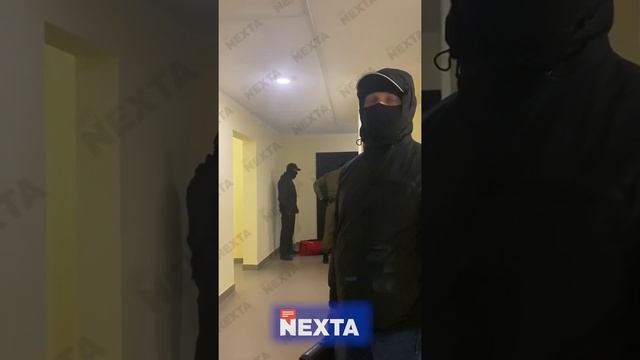 Вот такая милиция стало, совсем сыгрались в 90-х в бандитах. смотреть онлайн
