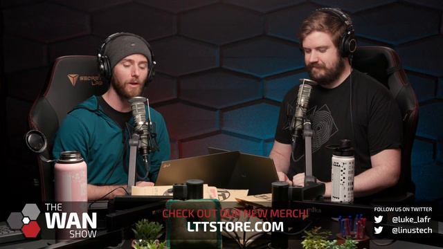 Never Hate On Your Community - WAN Show March 4, 2022 смотреть онлайн