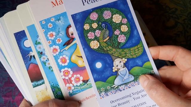 My Oracle Deck Collection 1 | Decks I didn't work with in 2021 смотреть онлайн