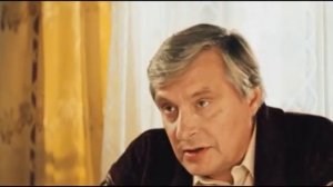 х/ф "Курьер" 1986г. - Курьер Иван доставил почту заказчику.