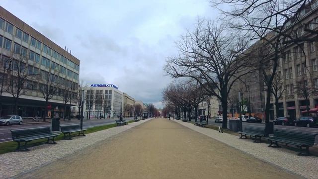 [4K] Berlin | Brandenburg Gate - Unter den Linden Walk - Germany ?? Ambience Sounds - city by foot смотреть онлайн