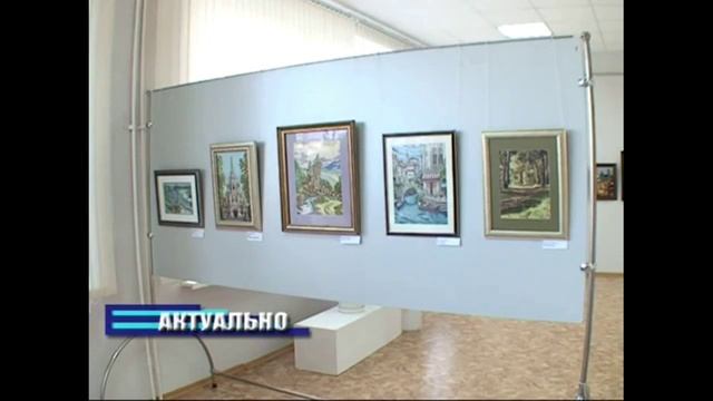 "Весна, цветы и новые надежды" Вышитые работы с выставки в г. Борисове смотреть онлайн