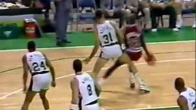Jack Sikma Dunk