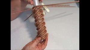 Рождественский венок ! Спиральное плетение из бумажной лозы!