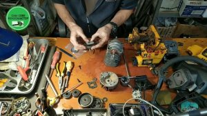 Замена поршневой и сальников коленвала на бензопиле "Partner".