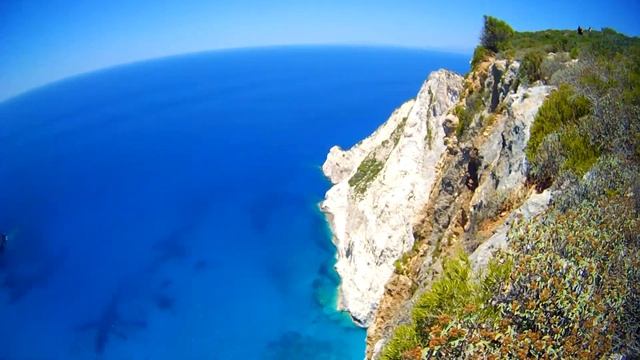 Бухта Навагио на острове Закинтос смотреть онлайн