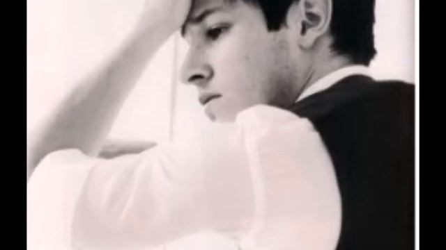 Gaspard Ulliel - stronger смотреть онлайн