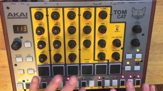 Akai Tom Cat review! смотреть онлайн