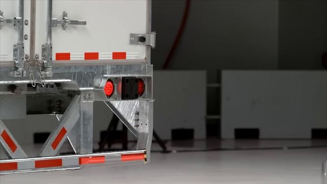 Седан vs Грузовик, краш тесты прицепов смотреть онлайн