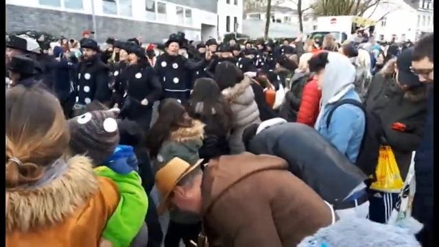 карнавал в Німеччині 2018 Rosenmontag Deutschland Carnival In Germany