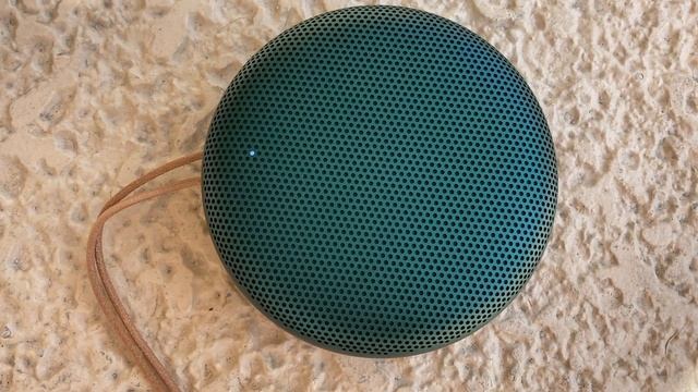 Bang & Olufsen A1 and Beosound Explore portable speakers: what you NEED to know before you buy! смотреть онлайн