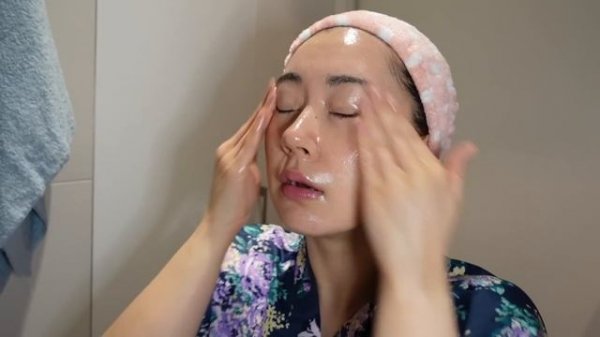 The Importance of *CLEANSING* ? How to Double Cleanse + Tip & Tricks!