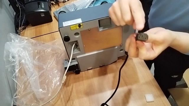 Распаковка и сборка весов Rongta RLS 1100 смотреть онлайн