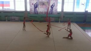 Групповые упражнения с лентой.Художественная гимнастика.