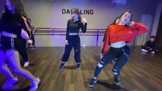 River - Bishop Briggs | Choreography by Jiahao смотреть онлайн