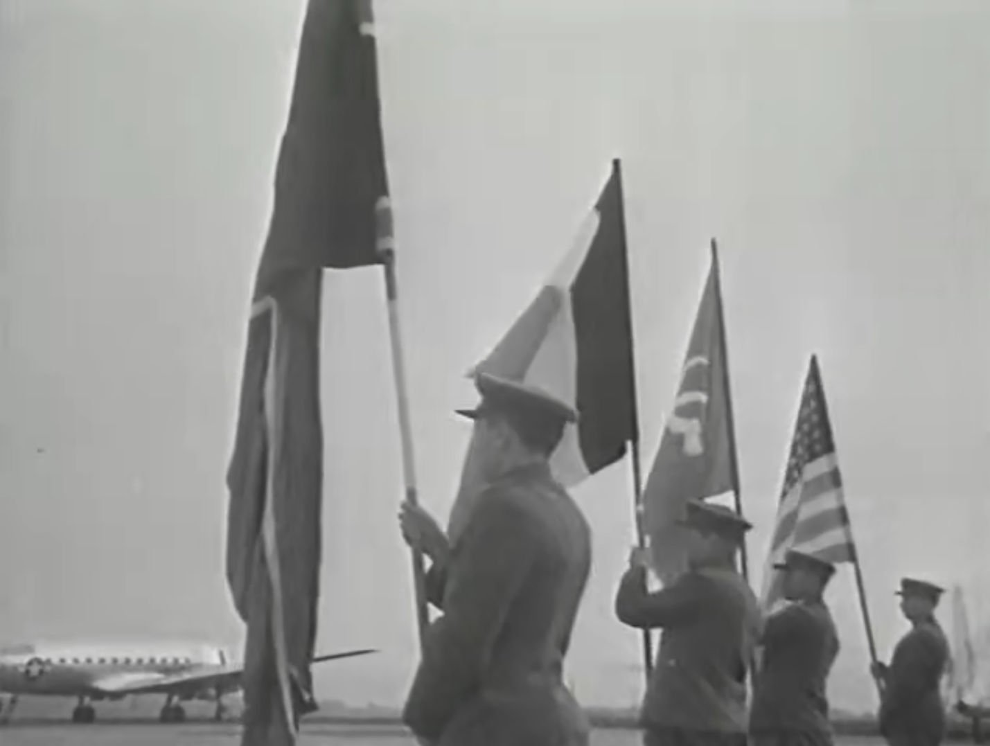 🏅 9 мая 1945 года в 0.43 был подписан Акт о безоговорочной капитуляции фашистской Германии смотреть онлайн