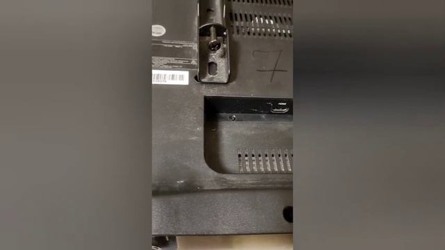 Ремонт Akai LEA29C16M не включается не реагирует на пульт дежурный сигнал ели светит. смотреть онлайн