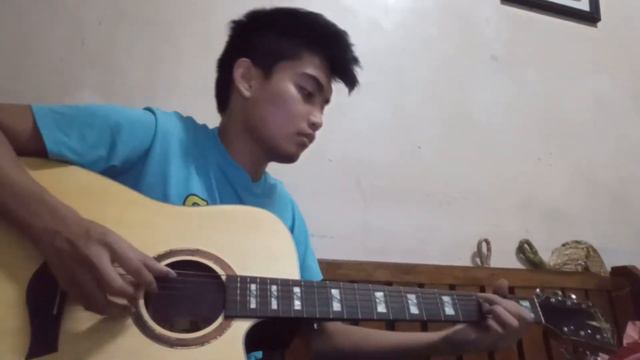 "Moving Closer" by Never the Strangers Fingerstyle Guitar Cover (free tabs link below.) смотреть онлайн