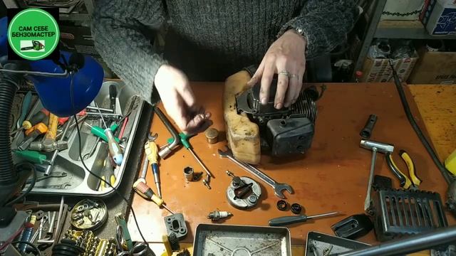 Бензокоса, замена сальников коленвала. смотреть онлайн