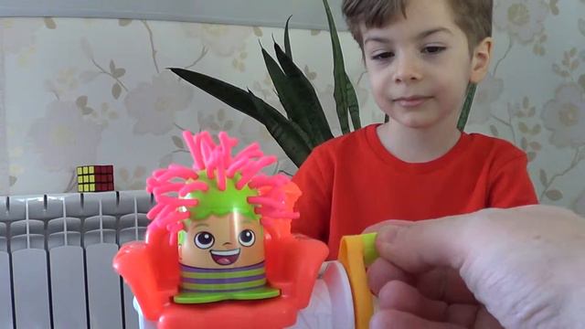 Безумные прически в Play-Doh смотреть онлайн