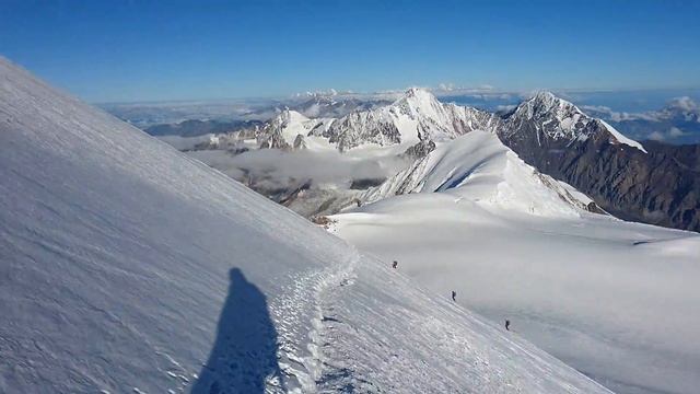 Казбек 5033 метра над уровнем моря смотреть онлайн
