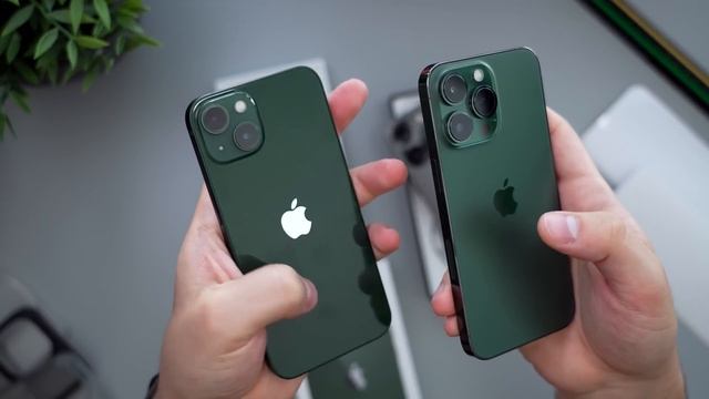 Green iPhone 13 & 13 Pro are STUNNING! Color Comparison & Impressions! смотреть онлайн