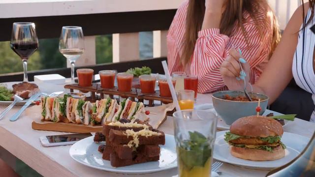 Terrasa Grill-Bar смотреть онлайн